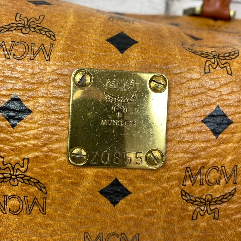 MCM Visetos Boston Medium Vintage Leather Handbag MCM München - Picture 2 of 16